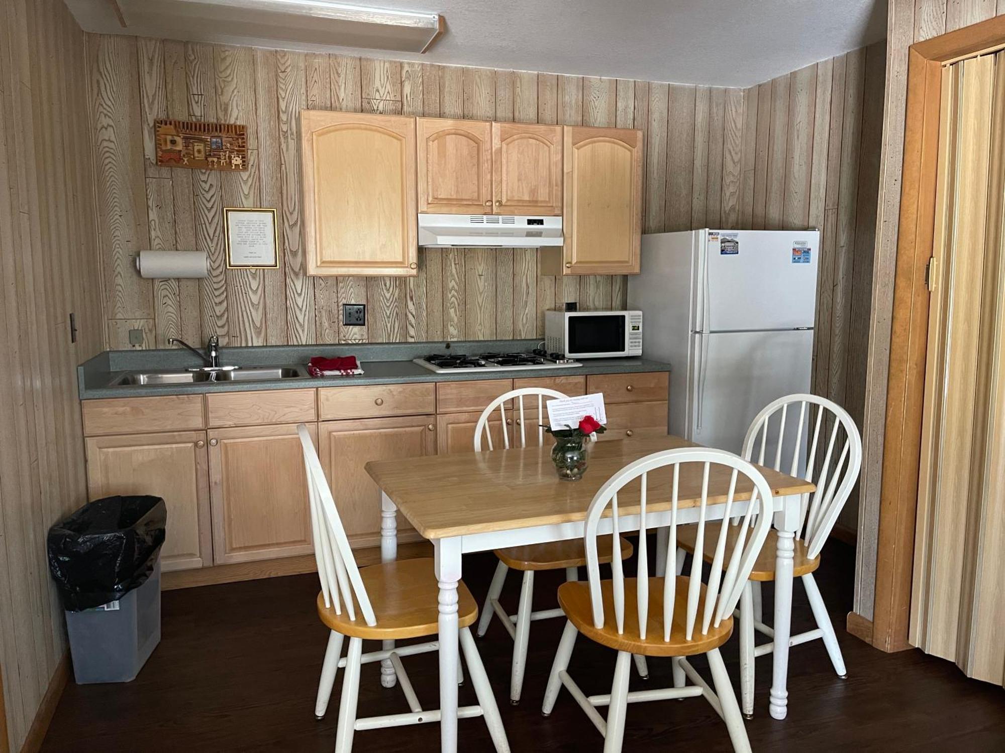 Saddle & Surrey Motel Estes Park Phòng bức ảnh